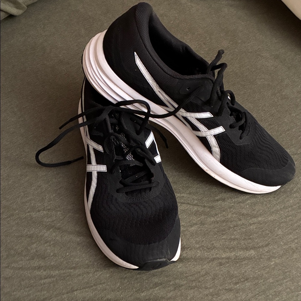 Asics Black and White Athletic Shoes